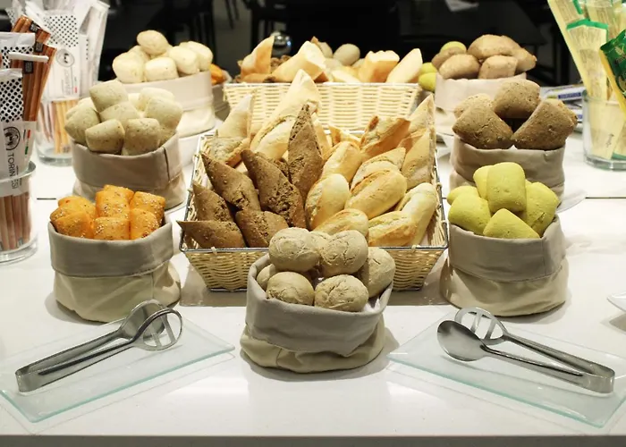 An Dependance Milano Melegnano Отель Francolino